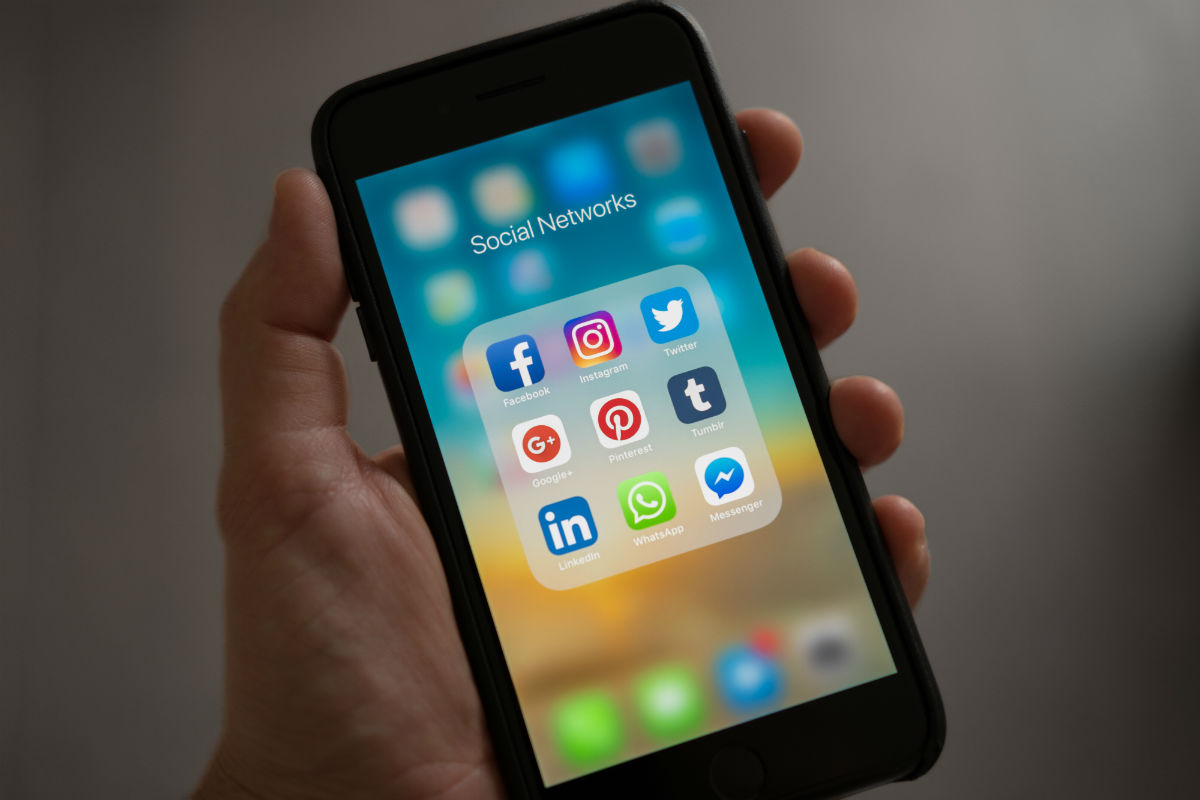 Facebook, ecco come inviare soldi con Messenger